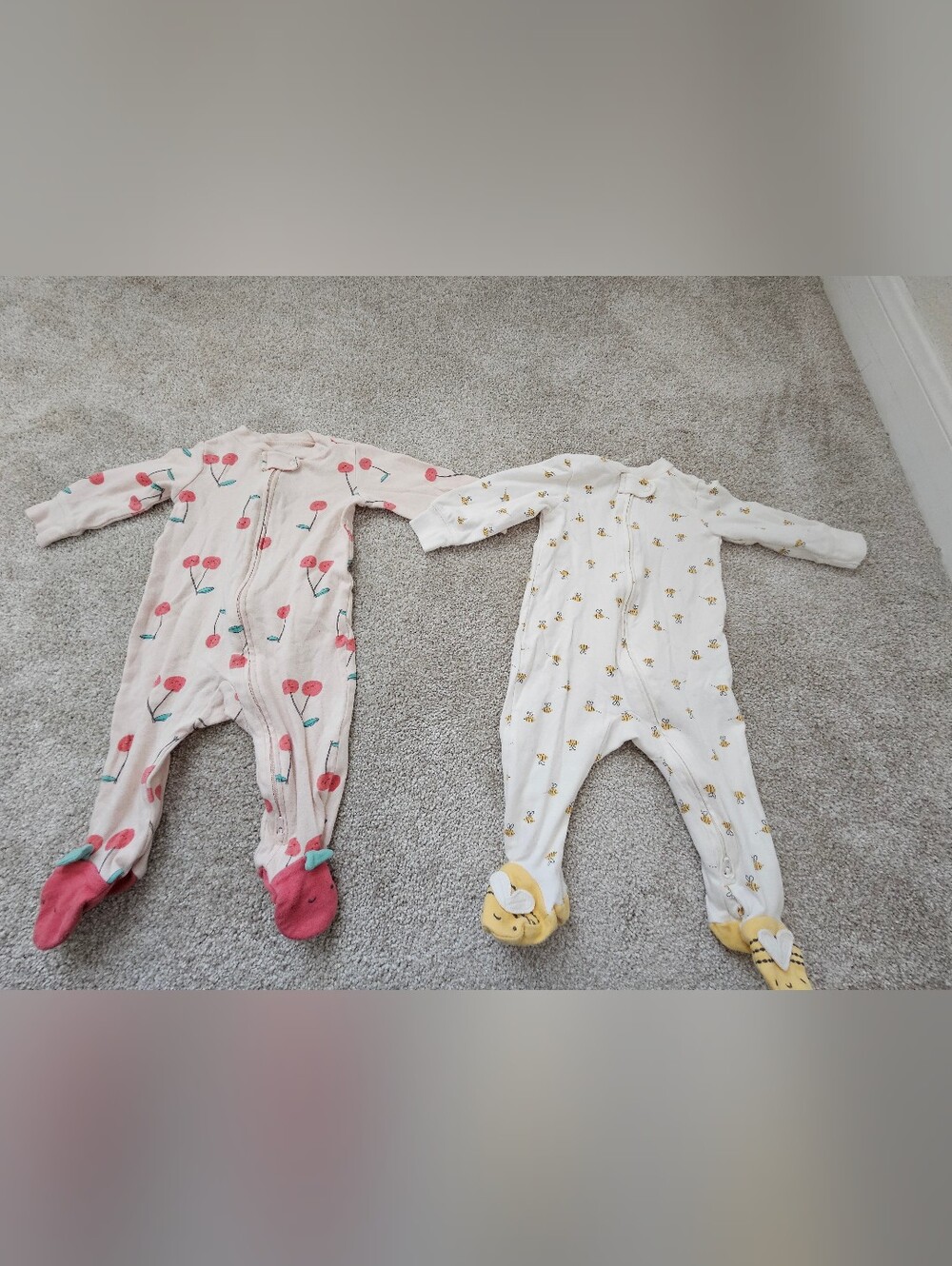 Carters (9) & Wonder Nation (1) BUNDLE OF 10 PAJAMAS 6-9M - Picture 6 of 13
